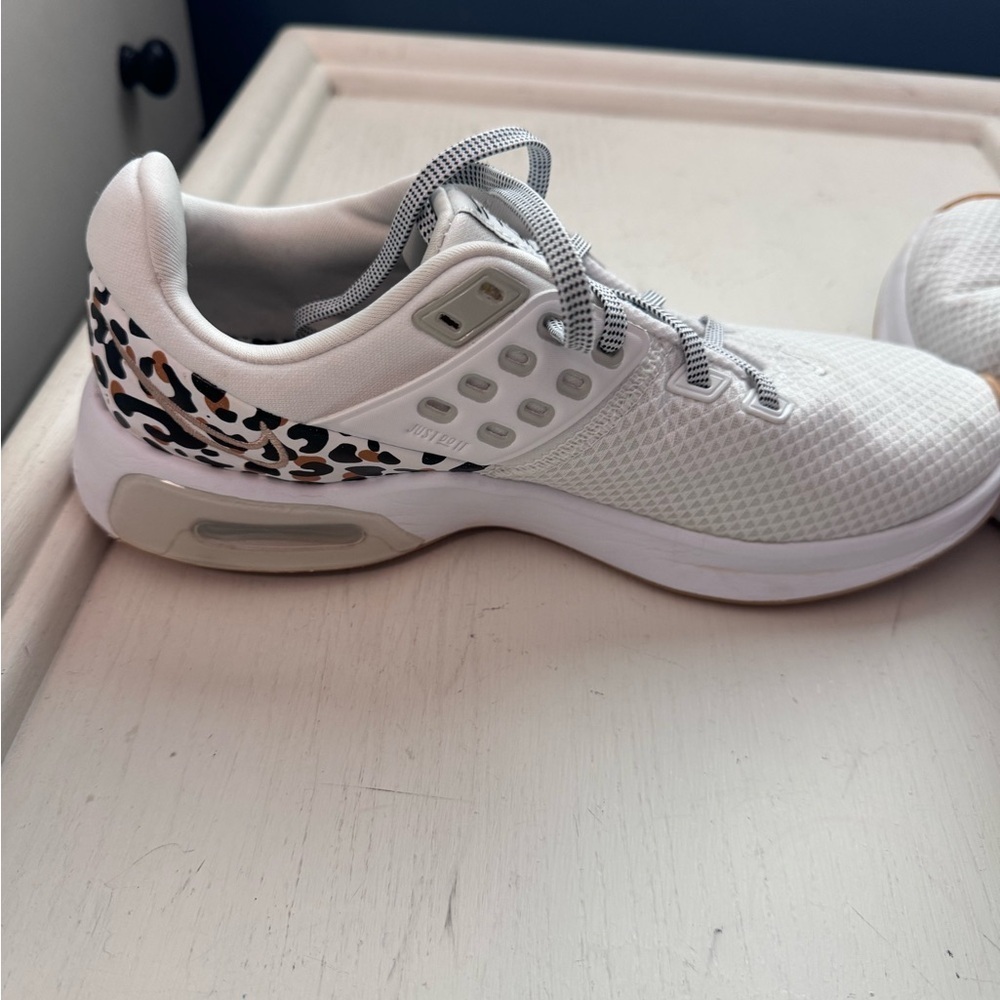 Women's Airmax White and Leopard Print Sneakers - Picture 6 of 10